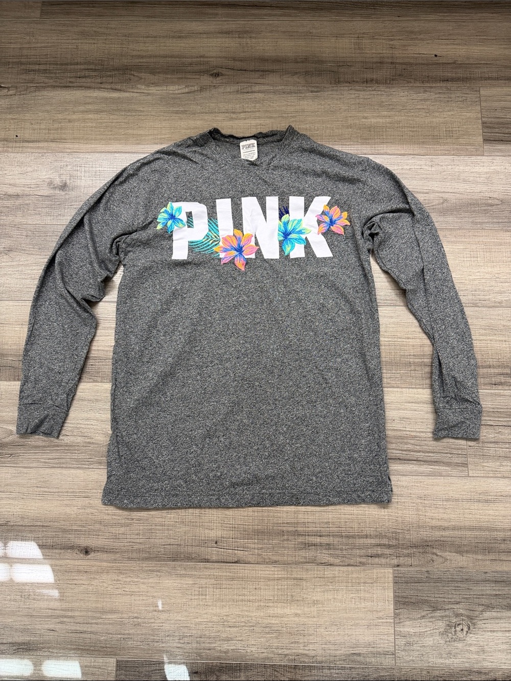 PINK Victoria's Secret Gray Long-Sleeve Tee with Tropical Floral Logo